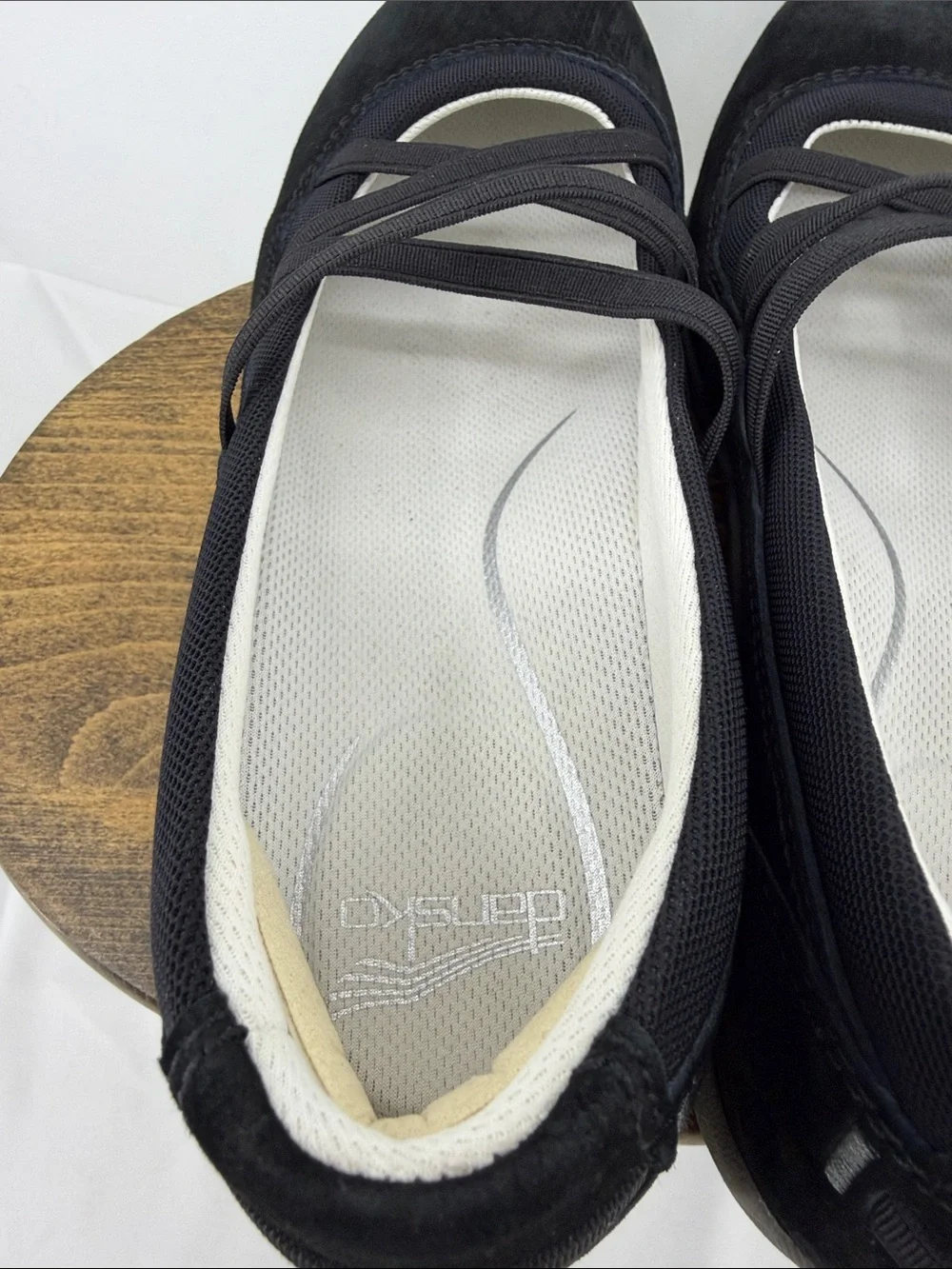 Dansko Womens Harper Slip-on Black Suede Strappy Mary Jane Sneakers, sz 39